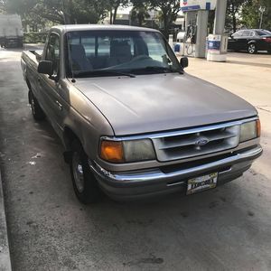 Meet your Posher, Omar